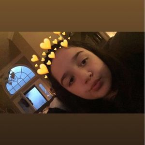 Meet your Posher, Maya